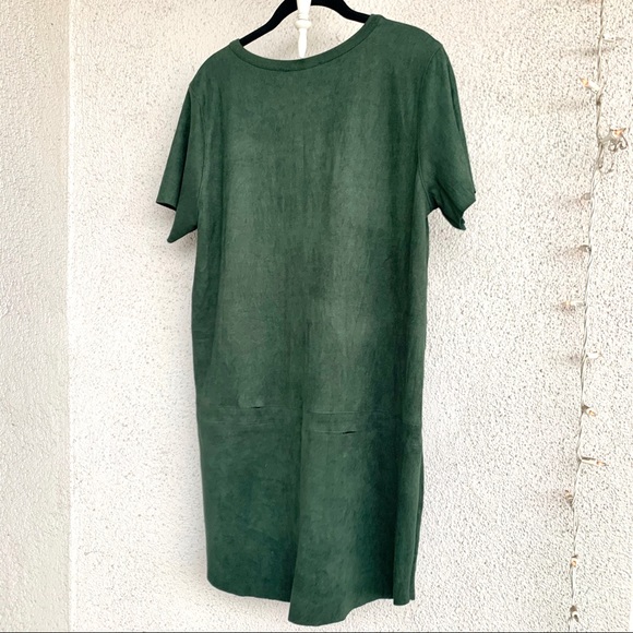 Green Akira t shirt dress - Picture 3 of 4